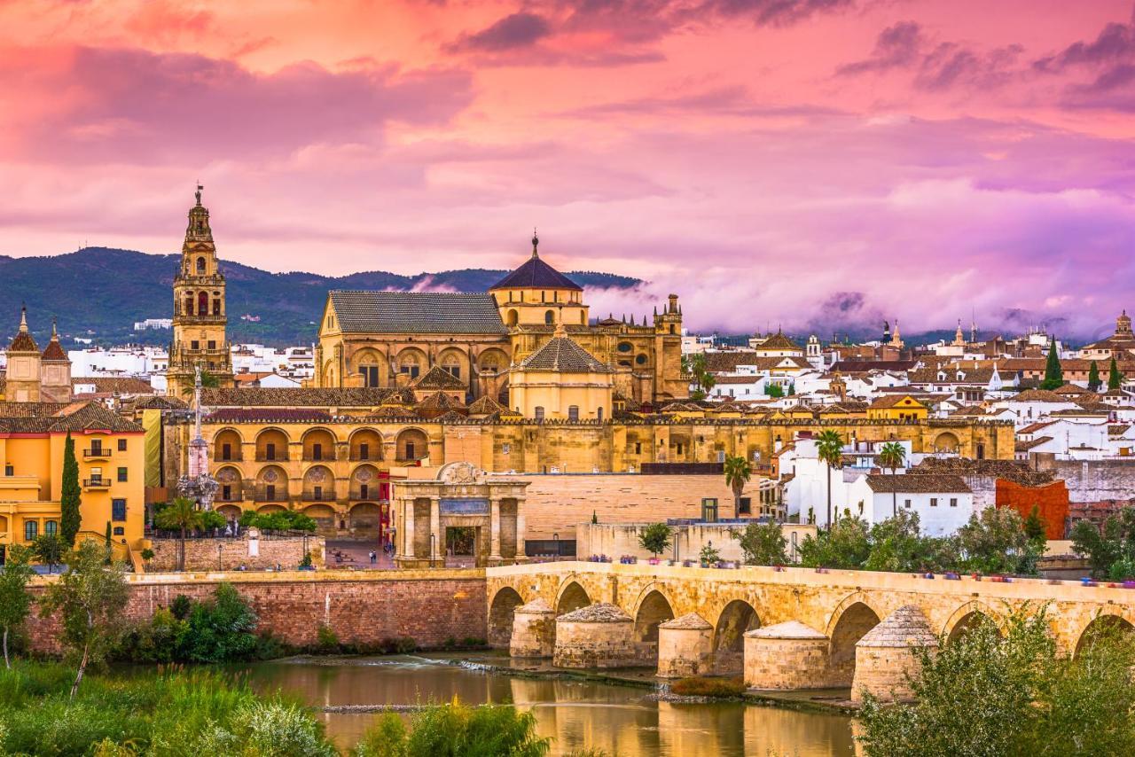 P Los Encantos De Almavir Córdoba Kültér fotó